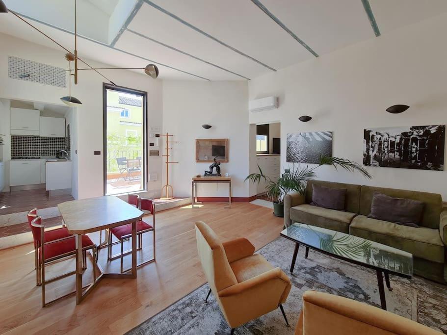 Boutique Penthouse With Terrace, Spanish Steps Rome Bagian luar foto